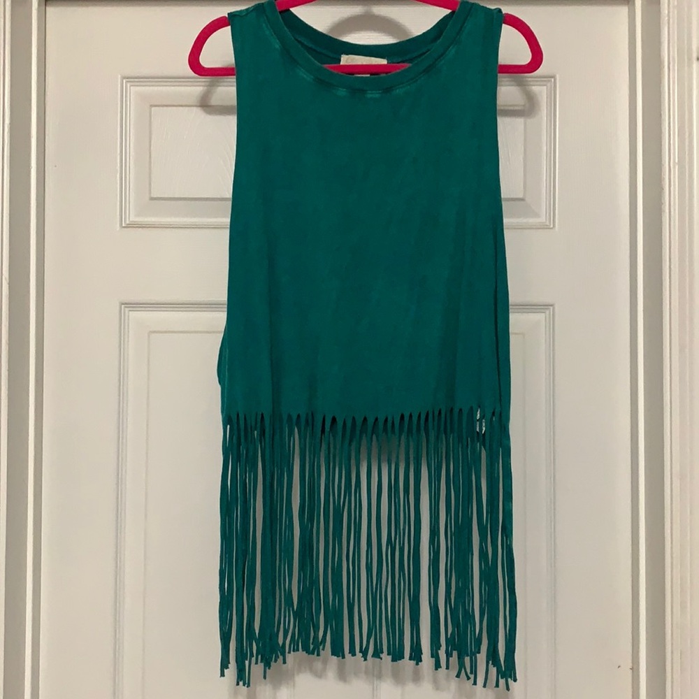 Fringe crop t shirt